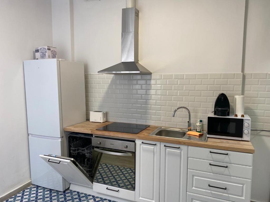 Apartamento “D”, junto a Plaza Mayor, Santa Catalina Alzira Esterno foto